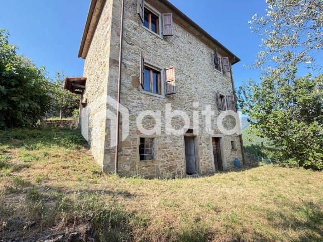 Villa in vendita a Loro Ciuffenna AR