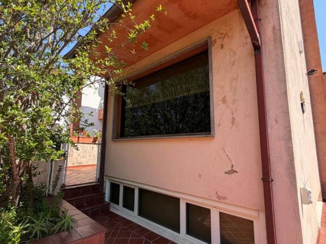 Villa in vendita a Latina LT