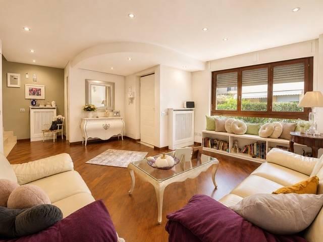 Villa in vendita a Latina LT