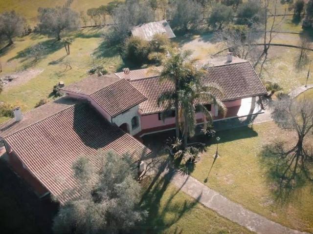 Villa in vendita a Latina LT
