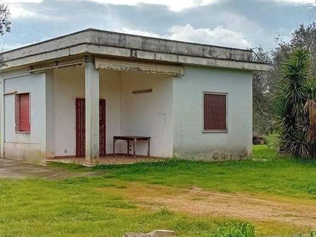 Villa in vendita a Latiano BR