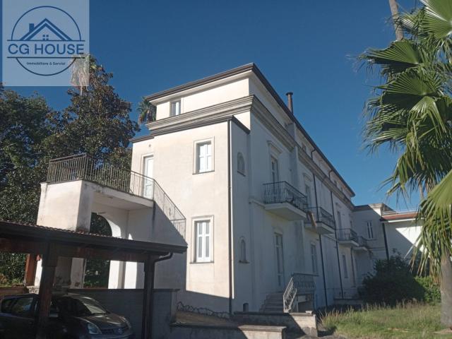 Villa in vendita a Lauro, Pignano