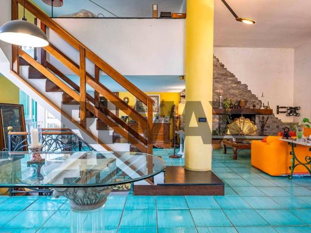 Villa in vendita a Lavagna