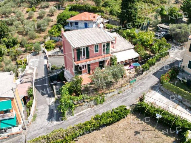 Villa in vendita a Lavagna GE