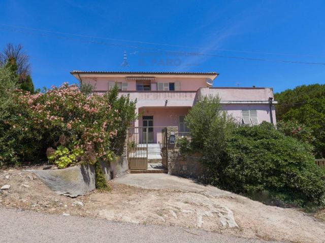 Villa in vendita a La Maddalena OT