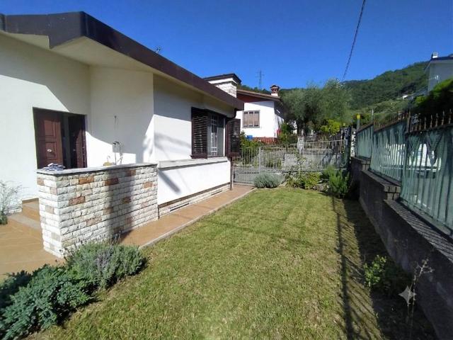Villa in vendita a La Spezia SP