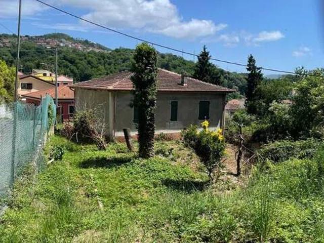 Villa in vendita a La Spezia SP