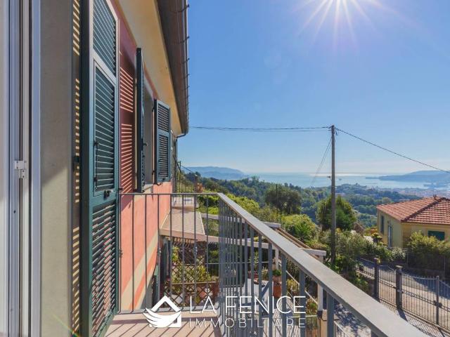 Villa in vendita a La Spezia SP