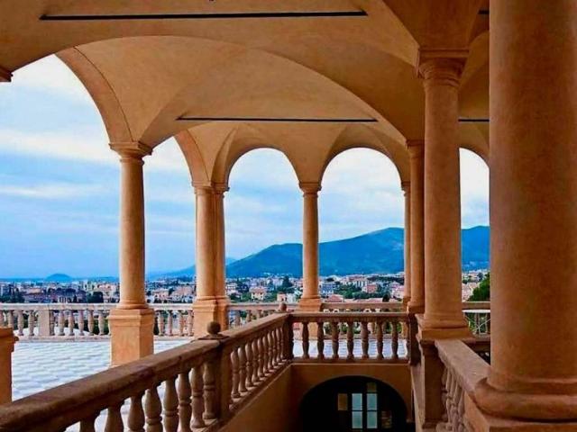 Villa in vendita a La Spezia SP