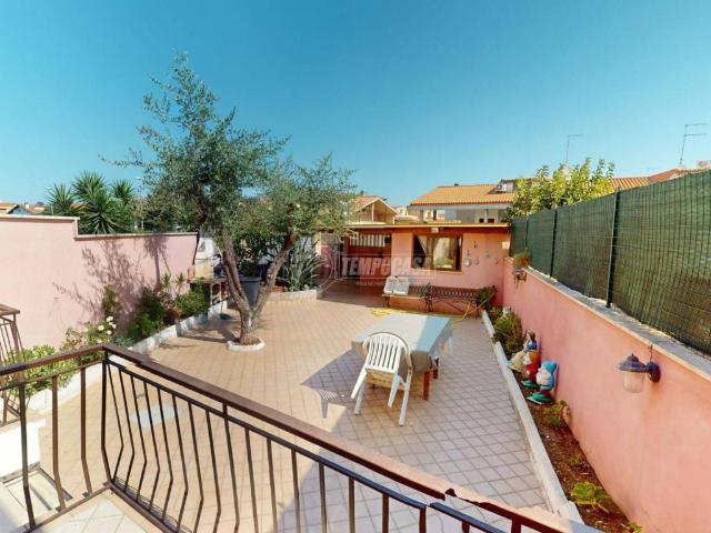Villa in vendita a Ladispoli RM