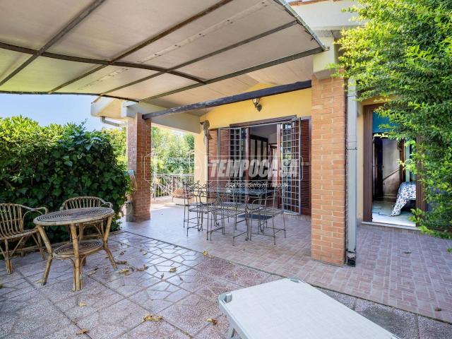 Villa in vendita a Ladispoli