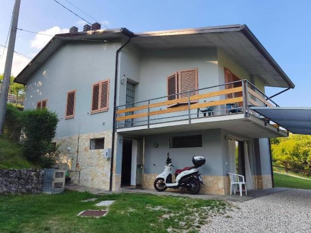 Villa in vendita a Laghi VI