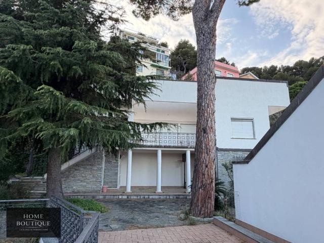 Villa in vendita a Laigueglia SV