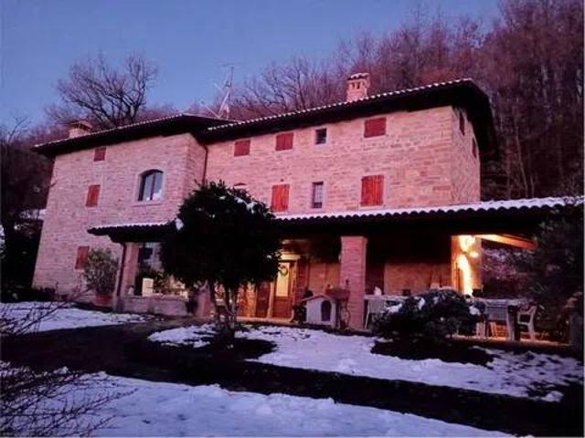 Villa in vendita a Lama Mocogno MO