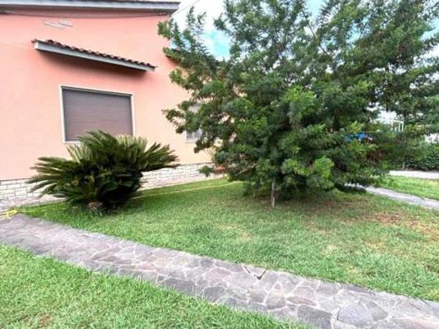 Villa in vendita a Lammari Capannori 180 mq Rif: 1423411