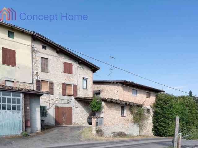 Rustico / Casale in vendita a Langhirano PR