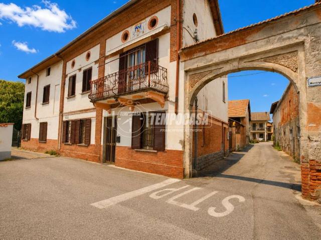 Villa in vendita a Landiona NO
