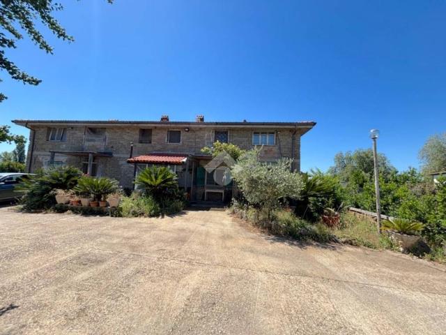 Villa in vendita a Lanuvio RM