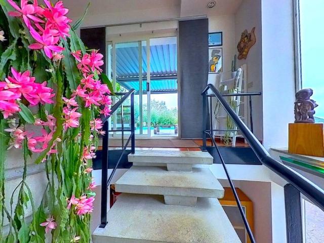 Villa in vendita a Lanuvio RM