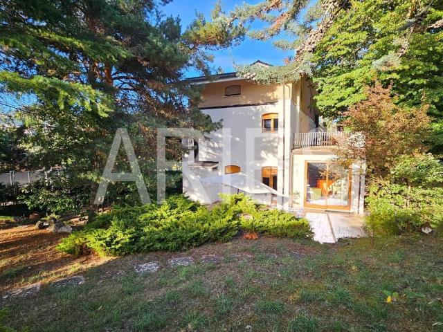 Villa in vendita a L'Aquila