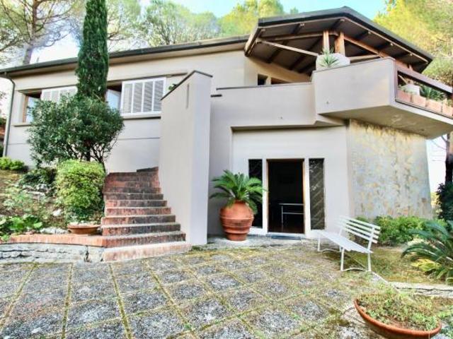 Villa in vendita a Lari Casciana Terme Lari 200 mq Rif: 1390664