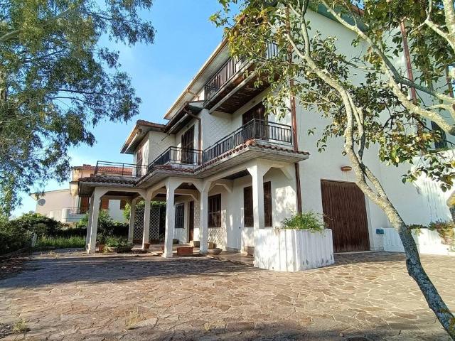 Villa in vendita a Larino CB