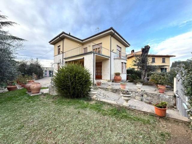 Villa in vendita a Lastra A Signa