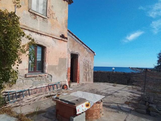 Villa in vendita a Letojanni ME