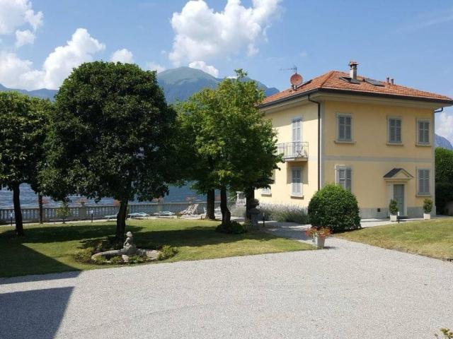 Villa in vendita a Lezzeno CO