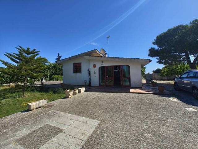 Villa in vendita a Lecce LE