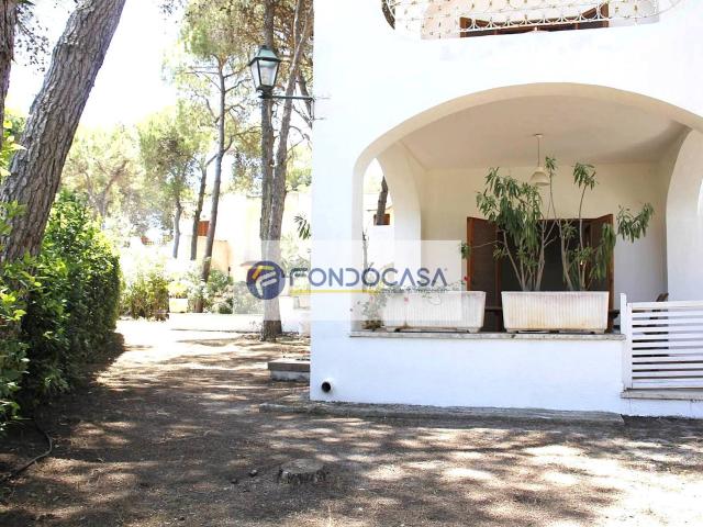Villa in vendita a Lecce, Litorale