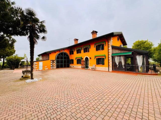 Villa in vendita a Legnago VR