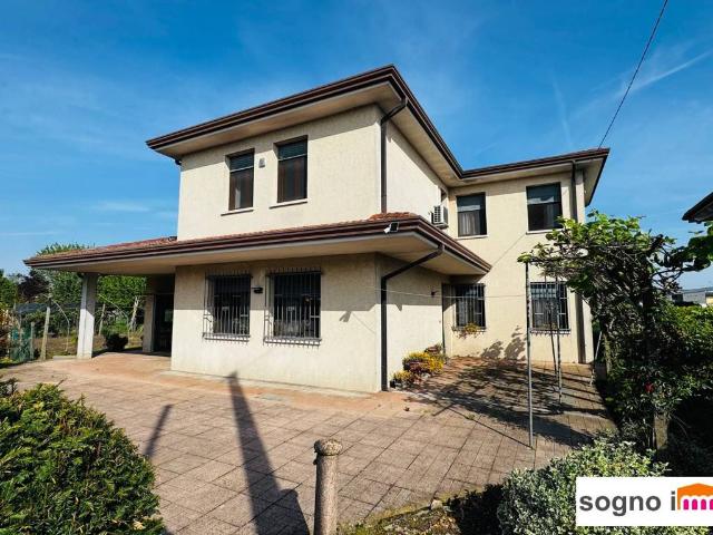 Villa in vendita a Legnago VR