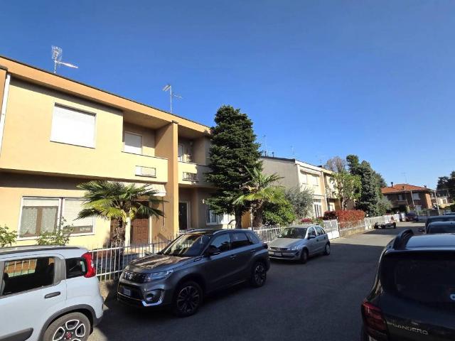 Villa in vendita a Legnano MI