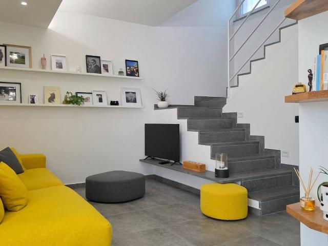 Villa in vendita a Legnano MI