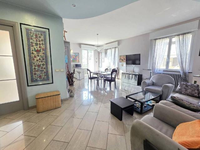 Villa in vendita a Legnano MI