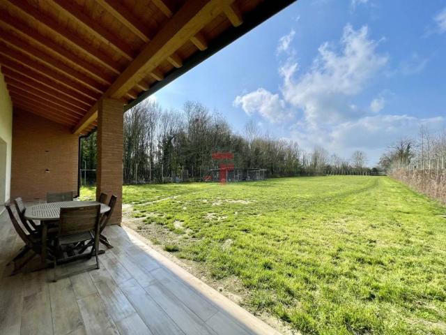 Villa in vendita a Legnaro PD