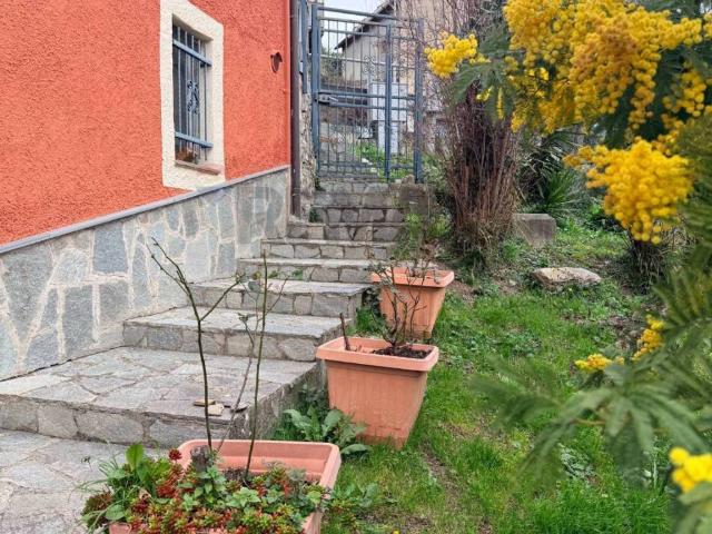 Villa in vendita a Leivi GE