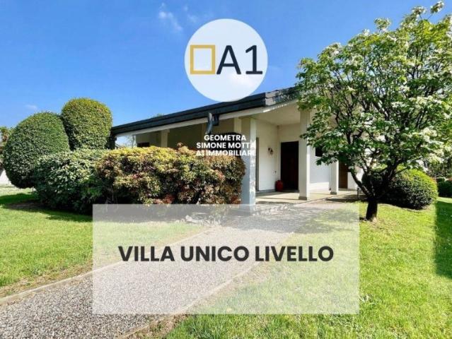 Villa in vendita a Lentate sul Seveso via monte resegone