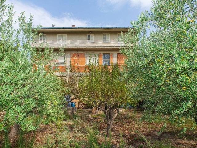 Villa in vendita a Leonforte