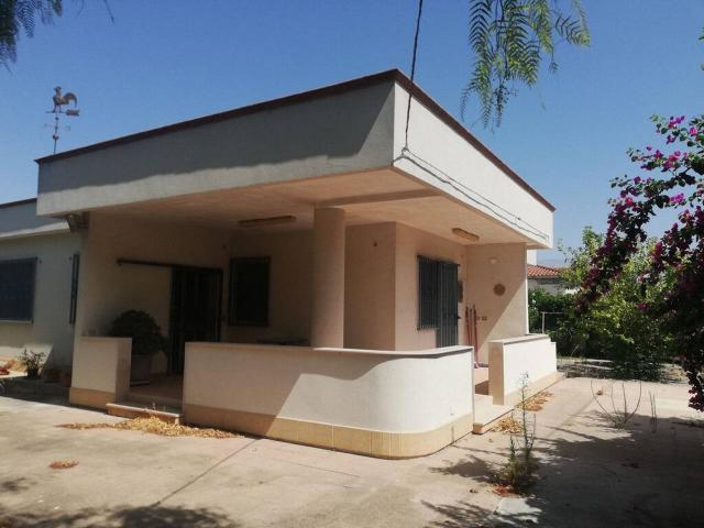 Villa in vendita a Leporano