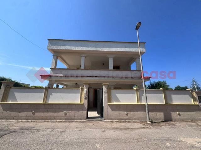 Villa in vendita a Leporano