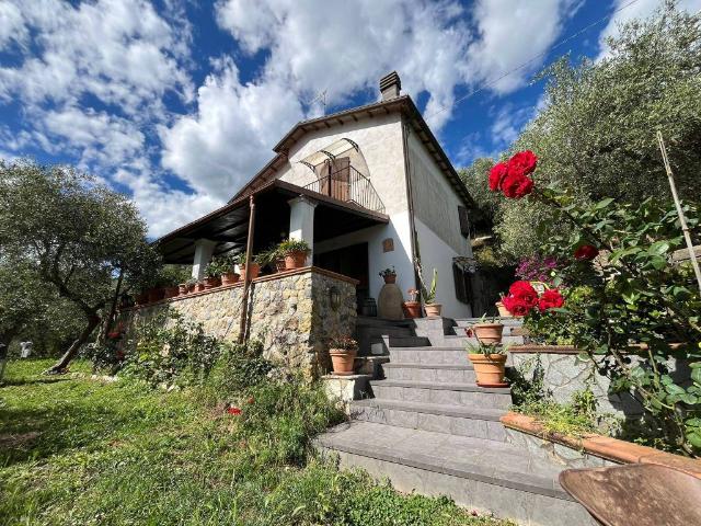Villa in vendita a Lerici SP