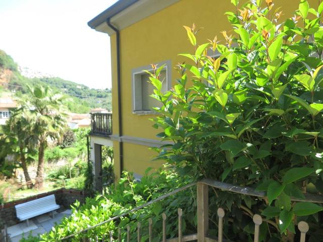 Villa in vendita a Lerici SP