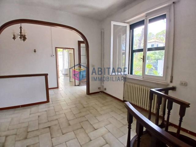 Villa in vendita a Livorno