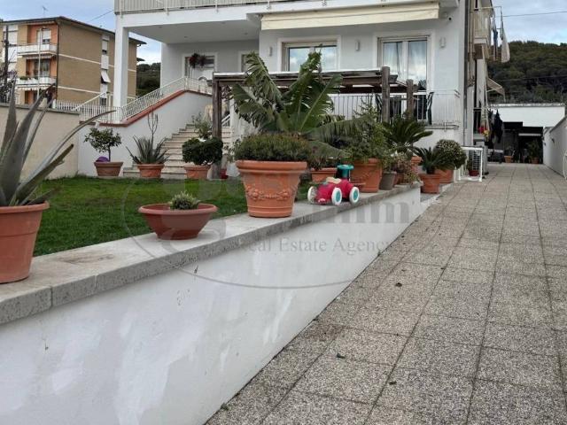 Villa in vendita a Livorno LI