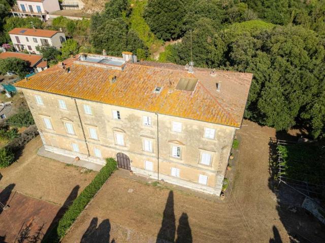 Villa in vendita a Sassetta LI