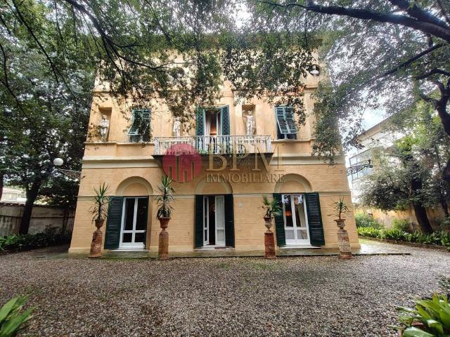 Villa in vendita a Livorno LI