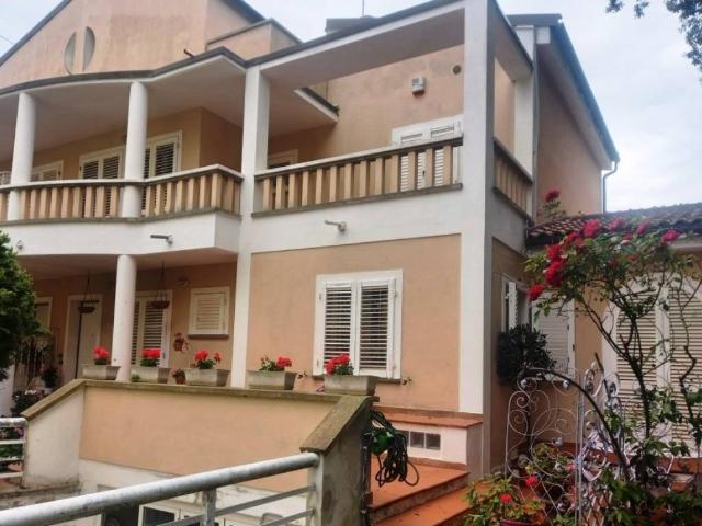Villa in vendita a Livorno LI