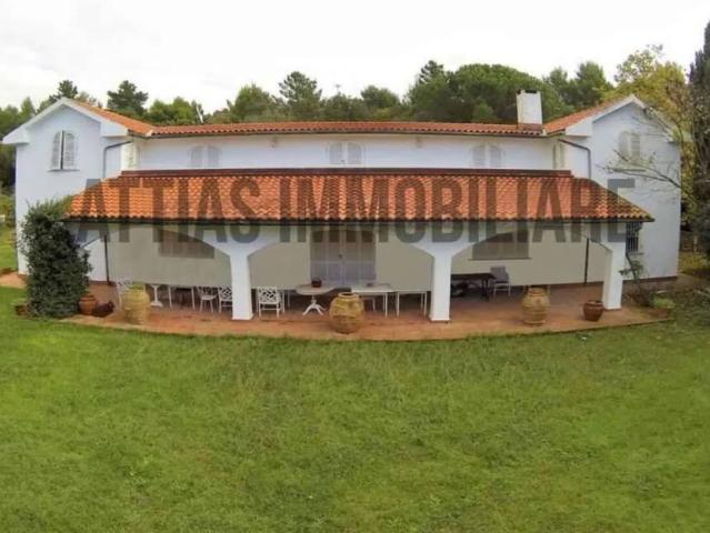 Villa in vendita a Livorno LI